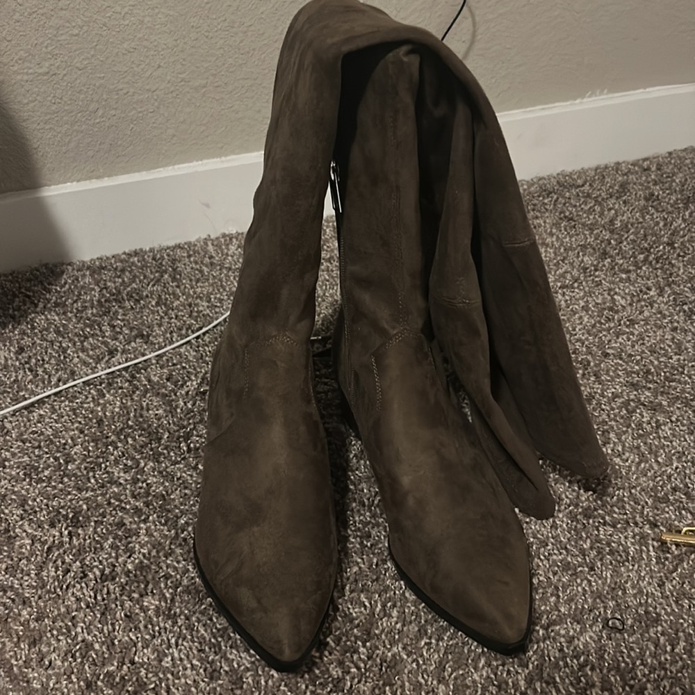 NWT MARC FISHER OVER THE KNEE HIGH BOOTS